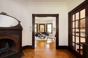 140 Upland Rd, Cambridge, MA 02140 - Photo 16