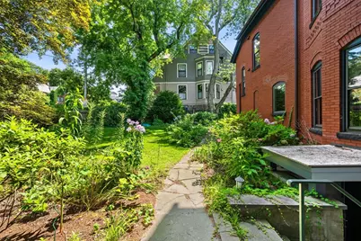 140 Upland Road, Cambridge, MA 02140 - Photo 4