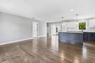 54 Beverly Dr, Westfield, MA 01085 - Photo 6