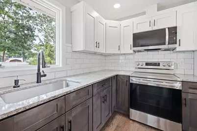 54 Beverly Dr, Westfield, MA 01085 - Photo 4