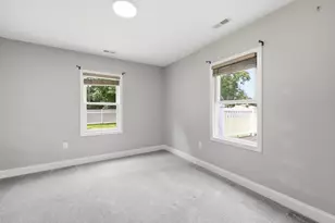 54 Beverly Dr, Westfield, MA 01085 - Photo 16