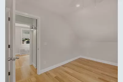 225 Mount Pleasant St, Fall River, MA 02720 - Photo 26