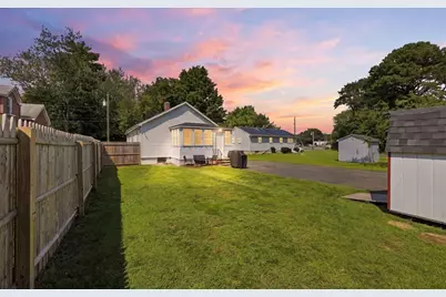 37 Kensington St, Agawam, MA 01030 - Photo 32