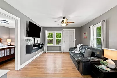 37 Kensington St, Agawam, MA 01030 - Photo 4