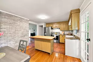93 Leno Rd, Holland, MA 01521 - Photo 6