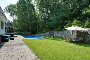 18 Valley View Dr, Grafton, MA 01536 - Photo 30