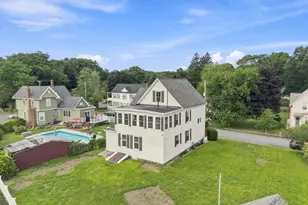 15 Hampstead St, Lowell, MA 01852 - Photo 42