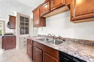 15 Hampstead St, Lowell, MA 01852 - Photo 30