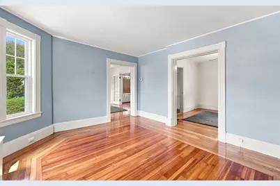 15 Hampstead St, Lowell, MA 01852 - Photo 4