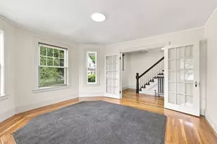 15 Hampstead St, Lowell, MA 01852 - Photo 6