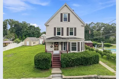 15 Hampstead St, Lowell, MA 01852 - Photo 2