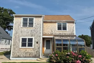 10 Breakwater Ct, Marshfield, MA 02050 - Photo 1