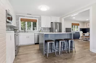 32 Massachusetts Ave, Danvers, MA 01923 - Photo 6