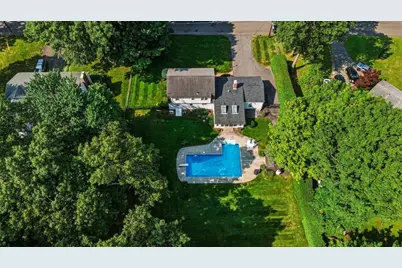 71 Cedar Rd, Longmeadow, MA 01106 - Photo 2