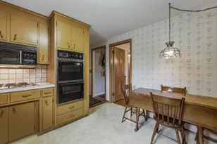 71 Cedar Rd, Longmeadow, MA 01106 - Photo 22