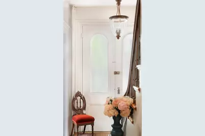133 R Cushman Ave, Revere, MA 02151 - Photo 2