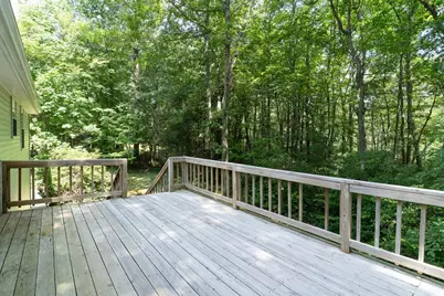 611 Henshaw St, Leicester, MA 01542 - Photo 38