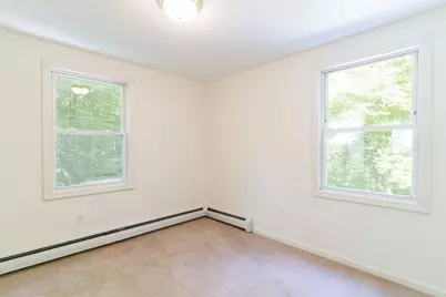 611 Henshaw St, Leicester, MA 01542 - Photo 26