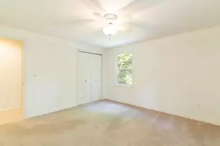 611 Henshaw St, Leicester, MA 01542 - Photo 22