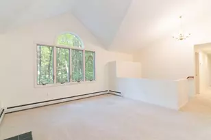 611 Henshaw St, Leicester, MA 01542 - Photo 10
