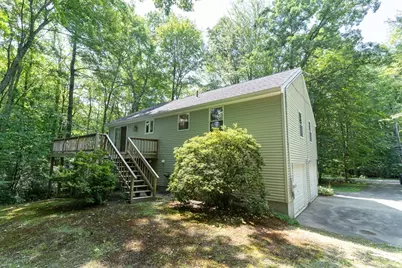 611 Henshaw St, Leicester, MA 01542 - Photo 36