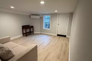 14 Warwick St, Boston, MA 02120 - Photo 14