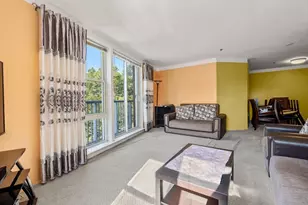 113 Sumner St, Boston, MA 02128 - Photo 6