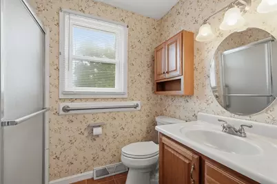 1966 Highland Ave, Fall River, MA 02720 - Photo 12
