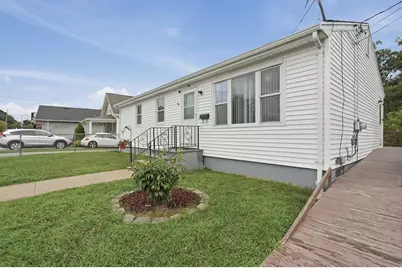 1966 Highland Ave, Fall River, MA 02720 - Photo 2