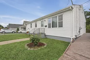 1966 Highland Ave, Fall River, MA 02720 - Photo 2