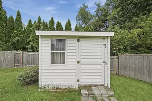 1966 Highland Ave, Fall River, MA 02720 - Photo 34