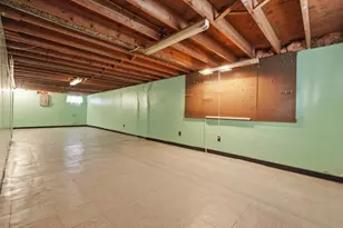 1966 Highland Ave, Fall River, MA 02720 - Photo 28