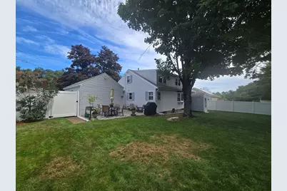 14 Ridgewood Circle, Lawrence, MA 01843 - Photo 6