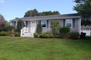 156 Russells Mills Rd, Dartmouth, MA 02748 - Photo 2