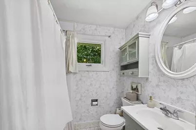 36 Regal St, Holliston, MA 01746 - Photo 18