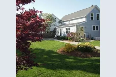 44 Mount Vernon St, Peabody, MA 01960 - Photo 18