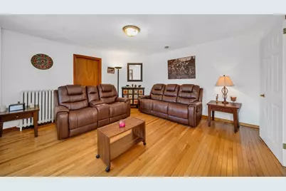 85 Arlington, Revere, MA 02151 - Photo 6