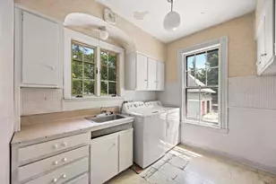 236 Winthrop St, Taunton, MA 02780 - Photo 28