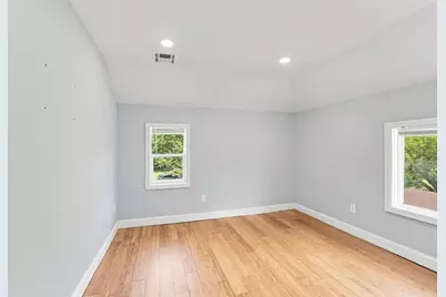 260 Thurber Ave, Attleboro, MA 02703 - Photo 20