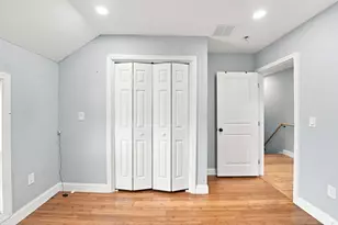 260 Thurber Ave, Attleboro, MA 02703 - Photo 14