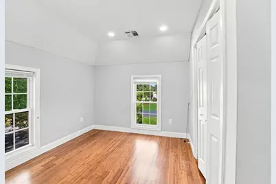 260 Thurber Ave, Attleboro, MA 02703 - Photo 16