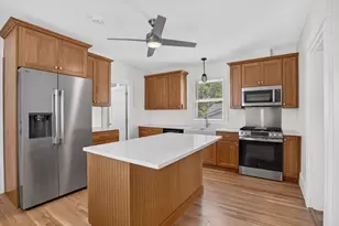 33 Parsons St, Newton, MA 02465 - Photo 6