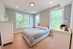 113 Beacon St, Somerville, MA 02143 - Photo 8