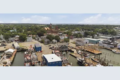 54 Main Street, Fairhaven, MA 02719 - Photo 4