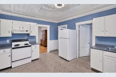 68 Harvard Ave, Athol, MA 01331 - Photo 2