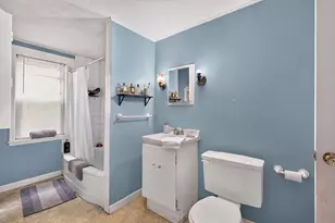68 Harvard Ave, Athol, MA 01331 - Photo 12