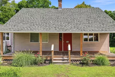 125 South St, Granby, MA 01033 - Photo 4