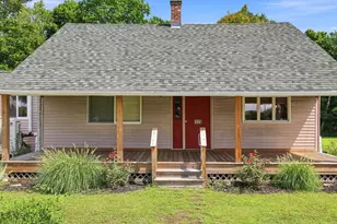 125 South St, Granby, MA 01033 - Photo 4