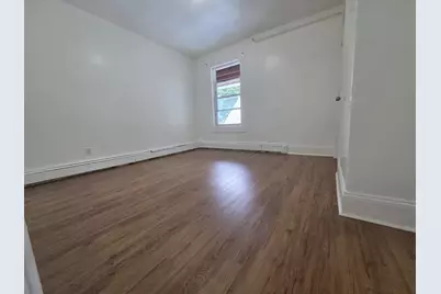 133 Chestnut St #6, Lynn, MA 01902 - Photo 2