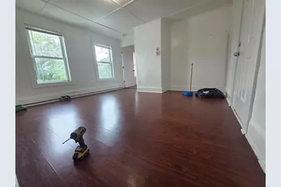 133 Chestnut St #6, Lynn, MA 01902 - Photo 1